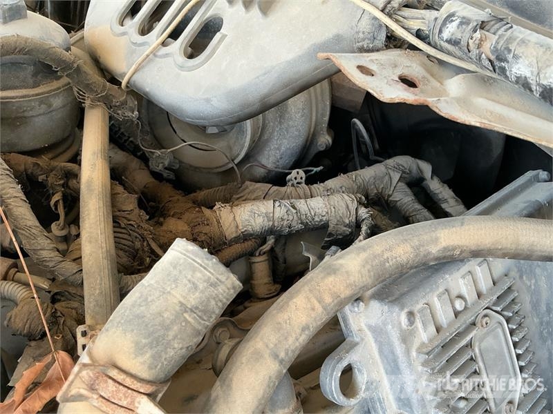 Ford F-450 4x4 Pickup (Inoperable) Egyéb