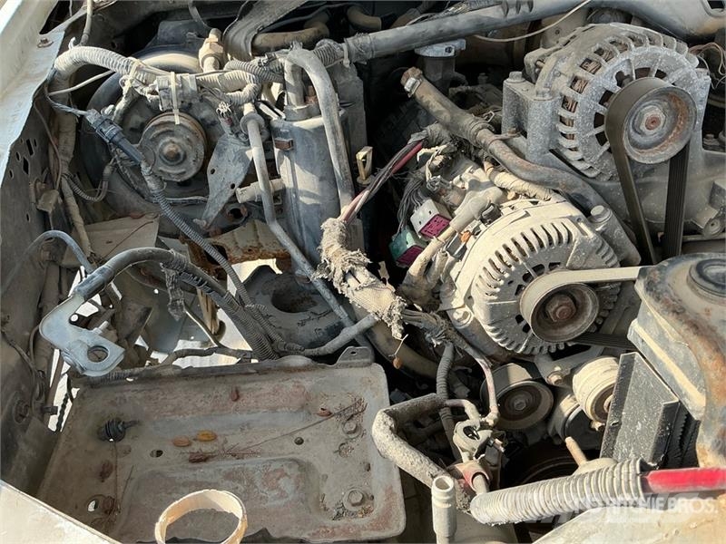 Ford F-450 4x4 Pickup (Inoperable) Egyéb
