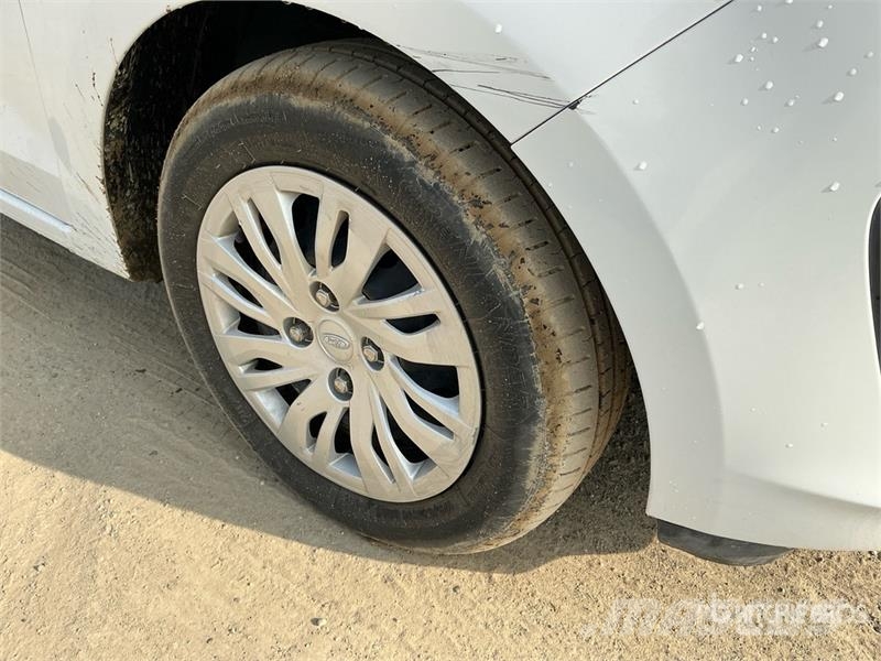 Ford FIGO Automobile سيارات