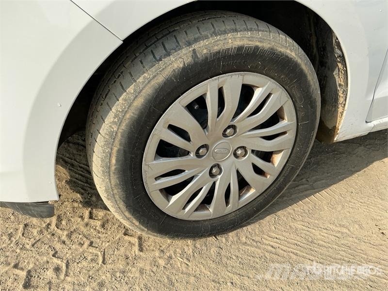 Ford FIGO Automobile سيارات