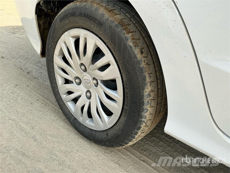 Ford FIGO Automobile سيارات
