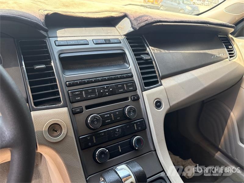 Ford Taurus Automobile سيارات