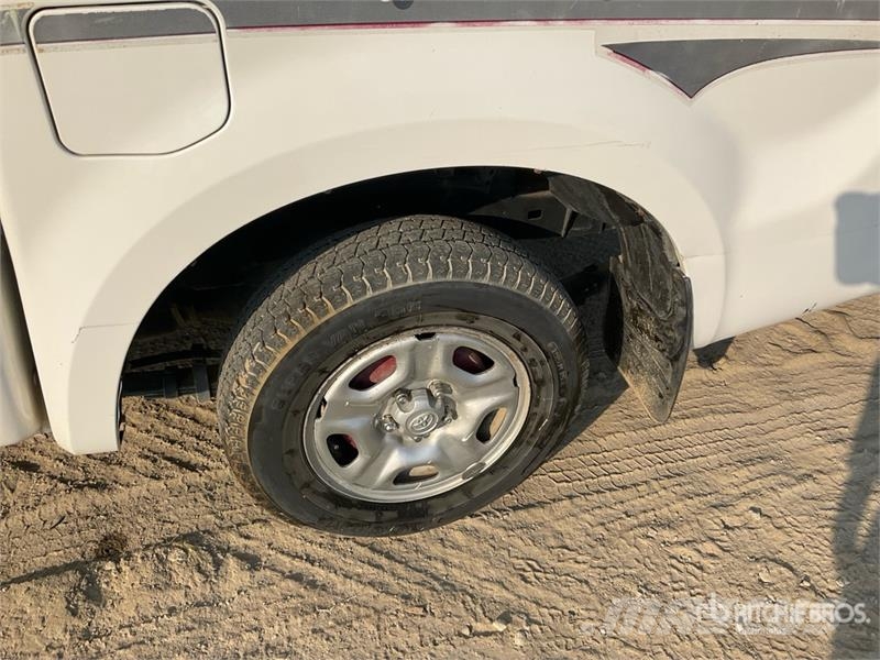 Foton Tunland 4x2 Crew Cab Pickup Drugi