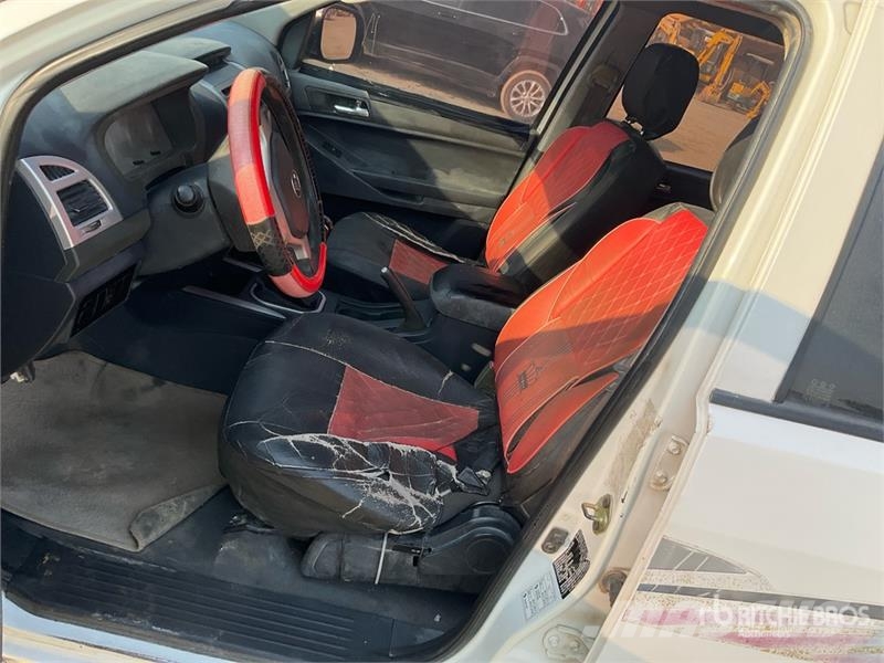 Foton Tunland 4x2 Crew Cab Pickup Drugi