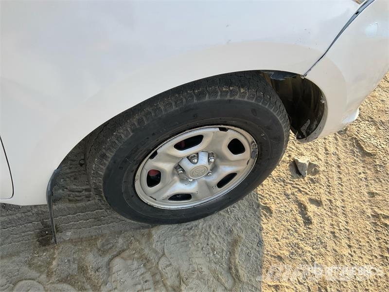 Foton Tunland 4x2 Crew Cab Pickup Drugi