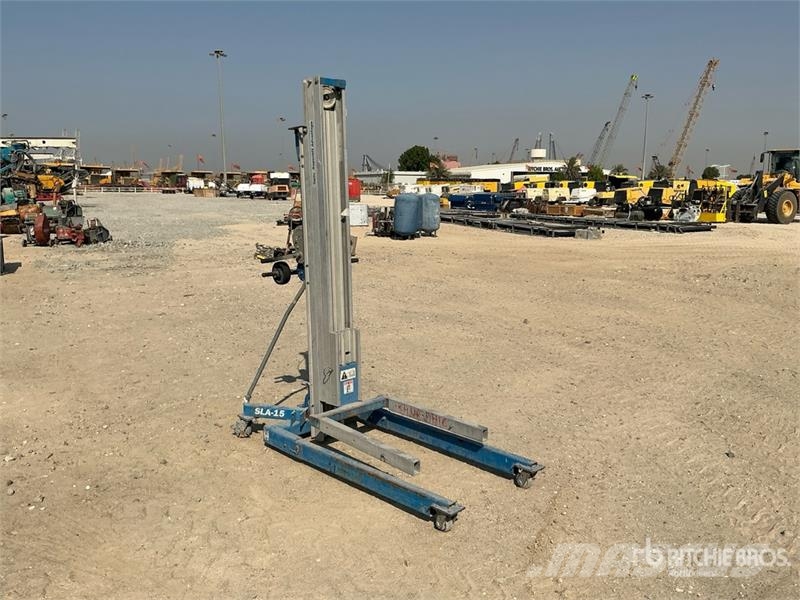 Genie SLA-15 Vertical Mast Lift Vertikálne stĺpové výťahy