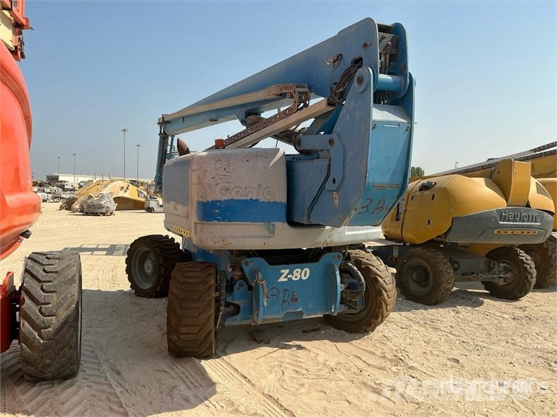 Genie Z80/60 4WD Diesel Articulating Boom Lift (Inoperab Iseliikuvad poomtõstukid