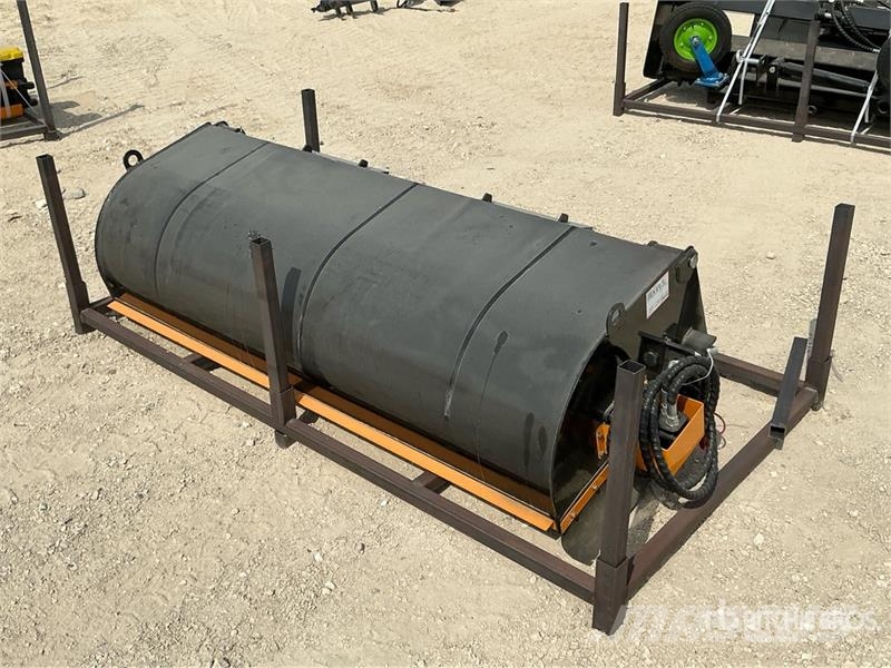 GIYI GY-BS72 1050 mm Skid Steer Sweeper (Unused) Süpürgeler