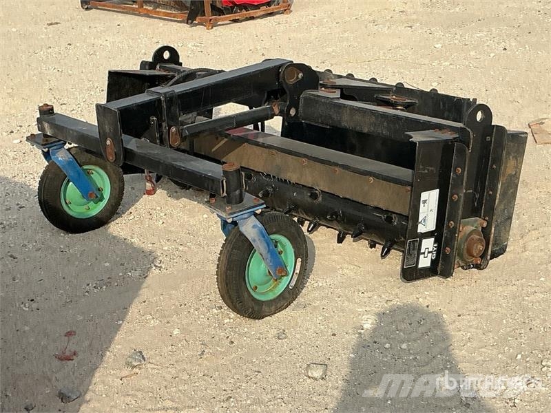 GIYI GY-PR71 1800 mm Skid Steer Power Rake (Unused Ancinho virador