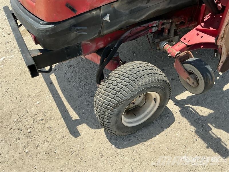  Groundmaster 5900 4x2 Ride-On Lawn Mower ركوب الحشائش