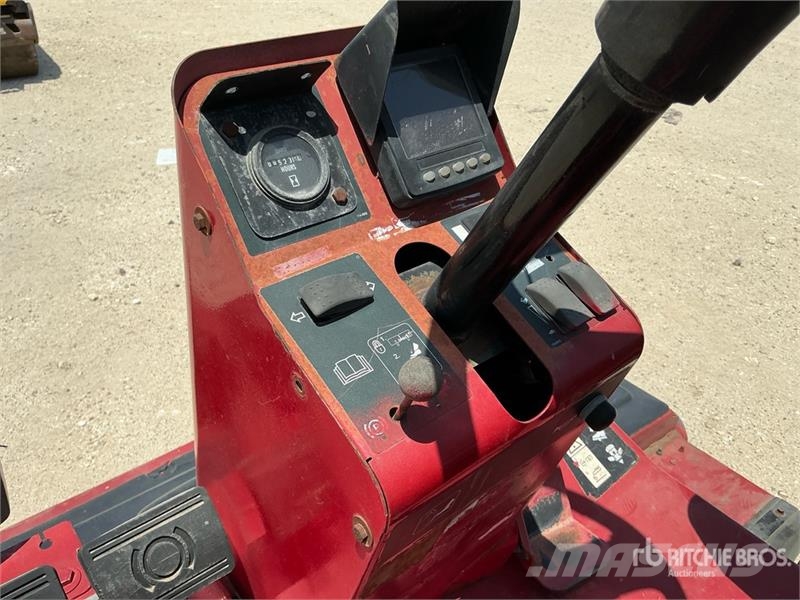  Groundmaster 5900 4x2 Ride-On Lawn Mower ركوب الحشائش