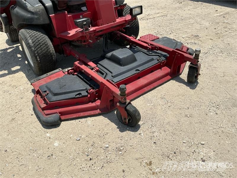  Groundmaster 5900 4x2 Ride-On Lawn Mower ركوب الحشائش