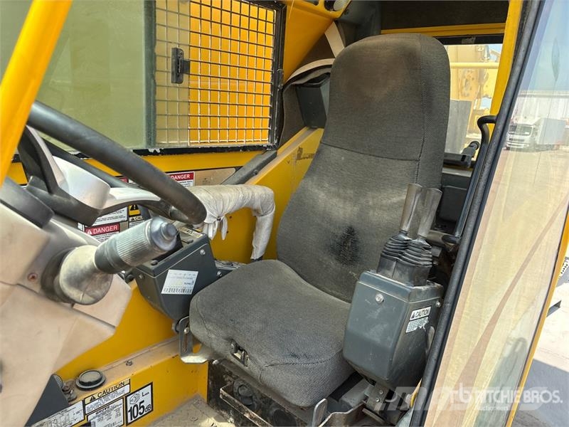 Grove RT765E-2 رافعات الطرق الوعرة
