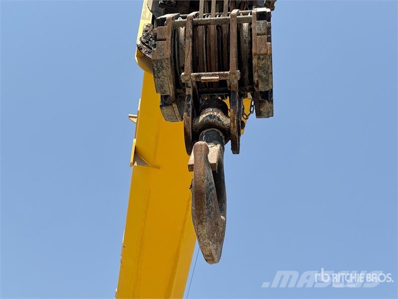 Grove RT765E-2 رافعات الطرق الوعرة