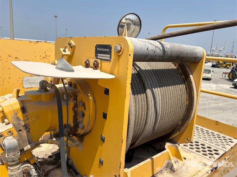 Grove RT765E-2 رافعات الطرق الوعرة