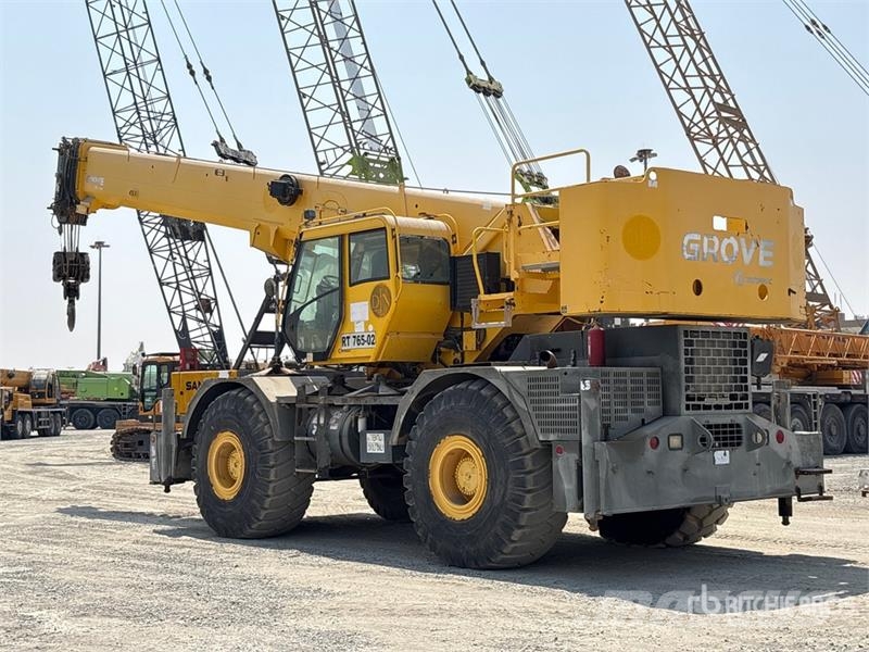 Grove RT765E-2 رافعات الطرق الوعرة