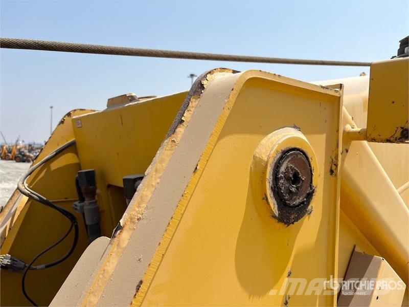 Grove RT765E-2 رافعات الطرق الوعرة