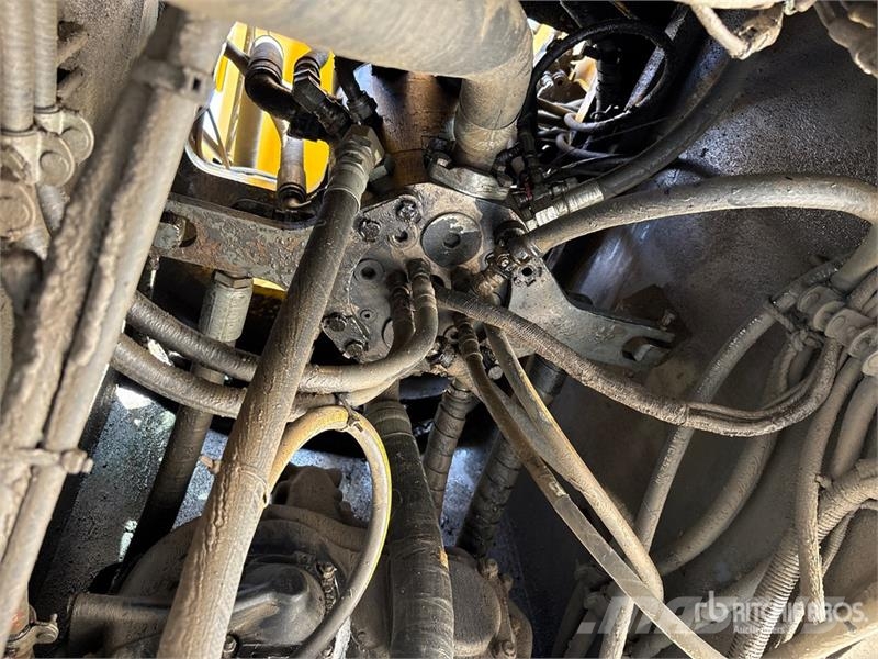 Grove RT9130E رافعات الطرق الوعرة