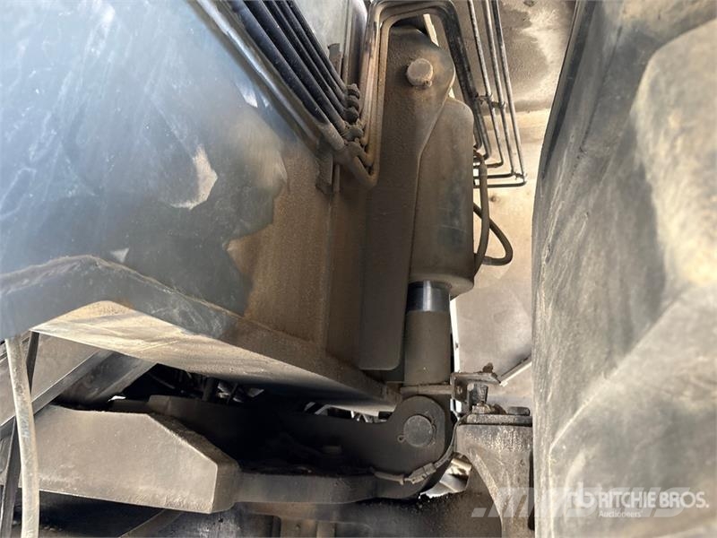 Grove RT9130E رافعات الطرق الوعرة