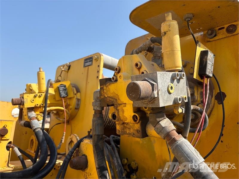 Grove RT9130E رافعات الطرق الوعرة