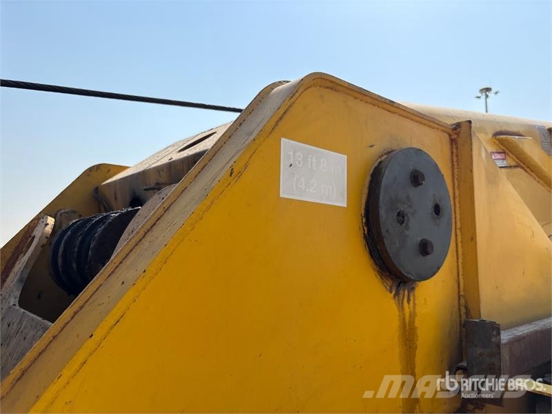 Grove RT9130E رافعات الطرق الوعرة