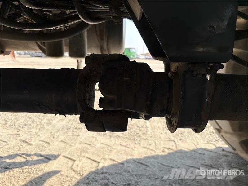 Grove RT9130E رافعات الطرق الوعرة