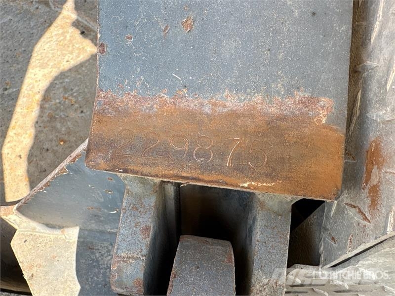 Grove RT9130E رافعات الطرق الوعرة