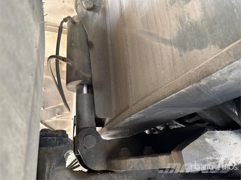 Grove RT9130E رافعات الطرق الوعرة