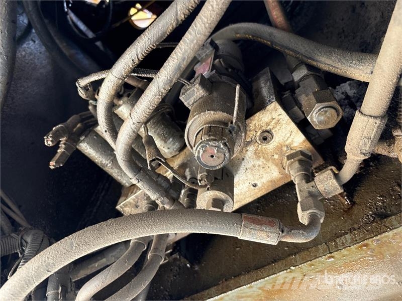 Grove RT9130E رافعات الطرق الوعرة