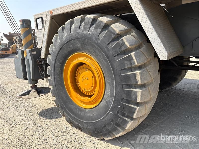 Grove RT9130E رافعات الطرق الوعرة