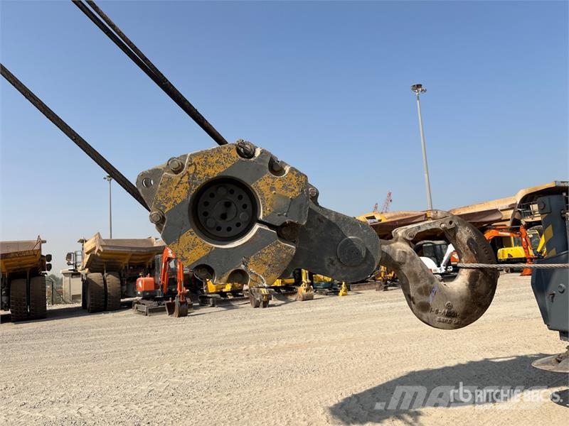Grove RT9130E رافعات الطرق الوعرة