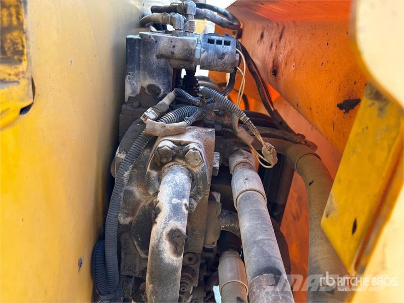 Grove RT9130E رافعات الطرق الوعرة