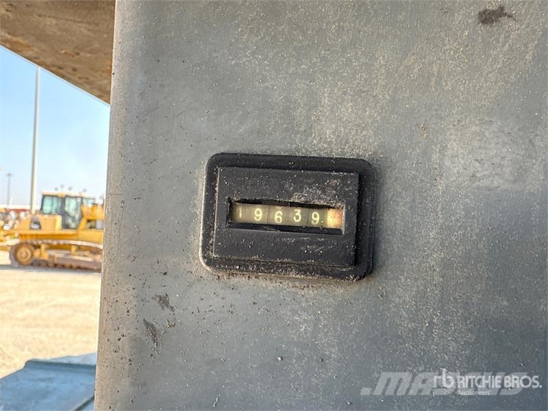 Grove RT9130E رافعات الطرق الوعرة