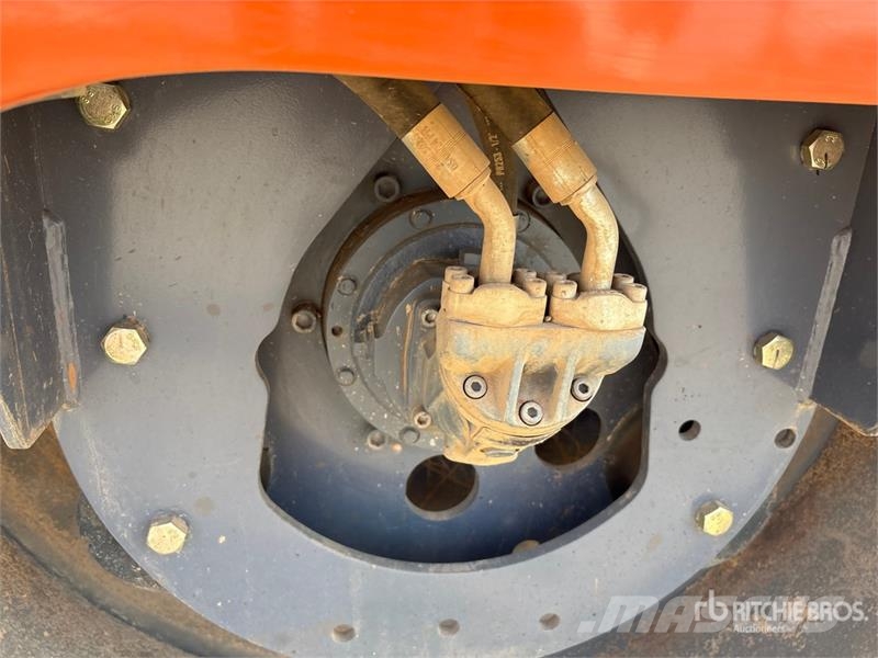 Hamm HD99I Double Drum Roller Ikerdobos hengerek