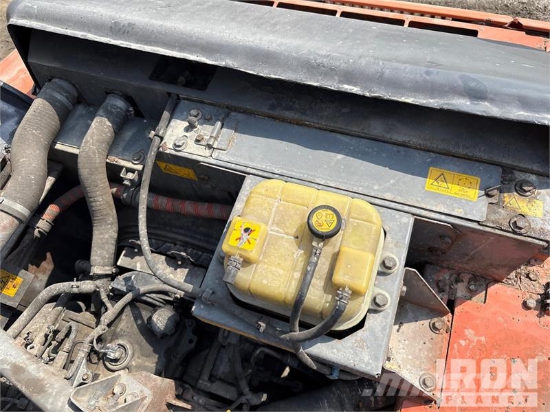 Hitachi ZH200-6 Tracked Excavator Crawler excavators