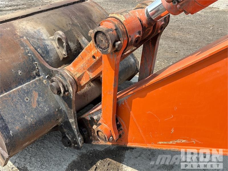 Hitachi ZH200-6 Tracked Excavator Crawler excavators