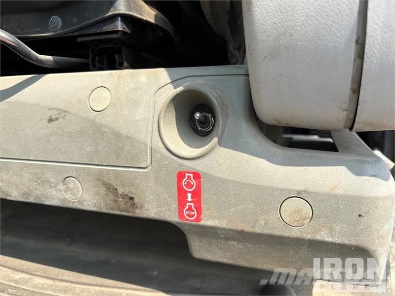 Hitachi ZH200-6 Tracked Excavator Crawler excavators