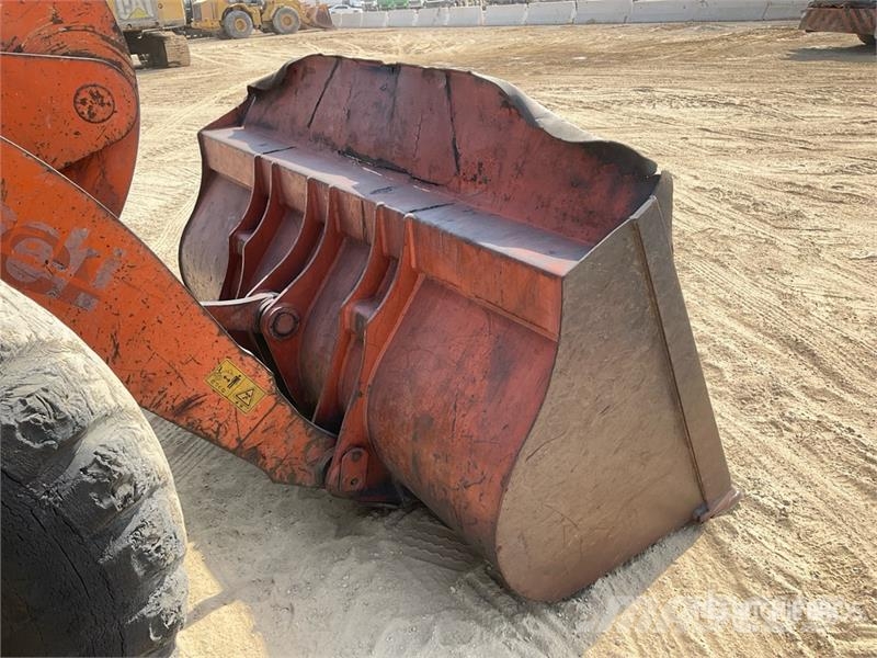 Hitachi ZW140-6 Wheel Loader لوادر بعجل