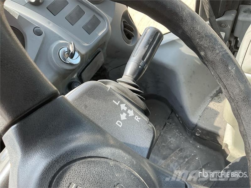 Hitachi ZW140-6 Wheel Loader لوادر بعجل