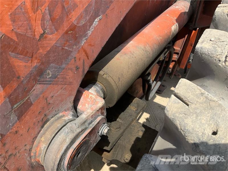 Hitachi ZW140-6 Wheel Loader لوادر بعجل