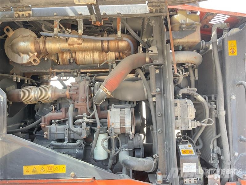Hitachi ZW140-6 Wheel Loader لوادر بعجل
