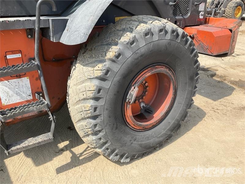 Hitachi ZW140-6 Wheel Loader لوادر بعجل