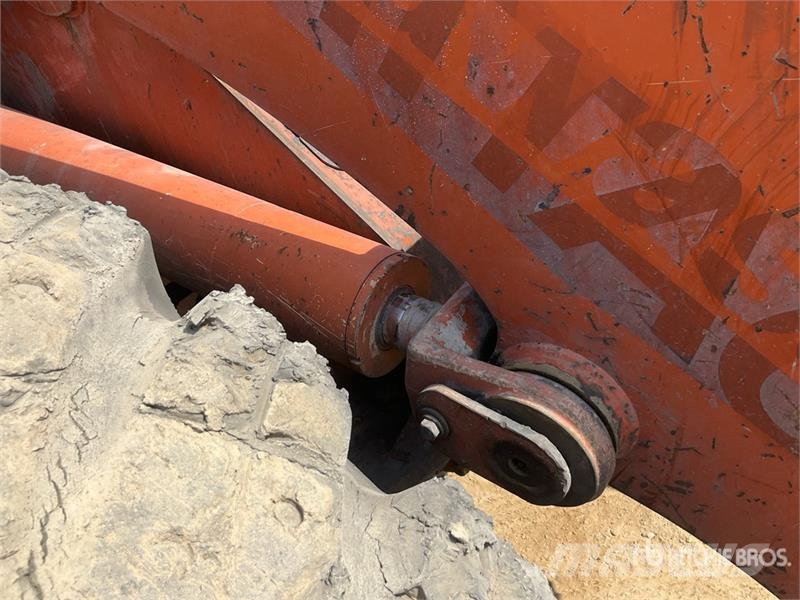 Hitachi ZW140-6 Wheel Loader لوادر بعجل