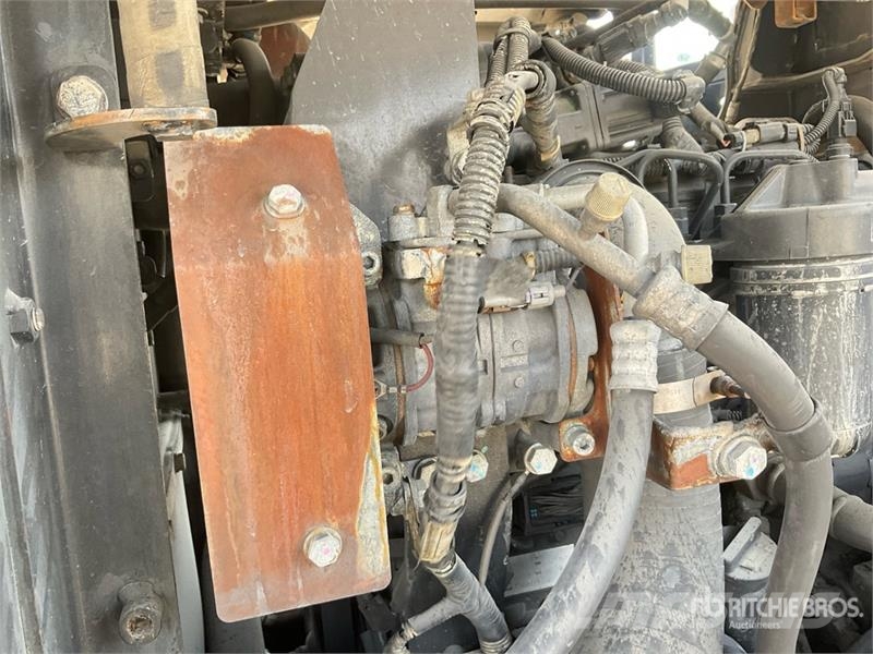 Hitachi ZW140-6 Wheel Loader لوادر بعجل