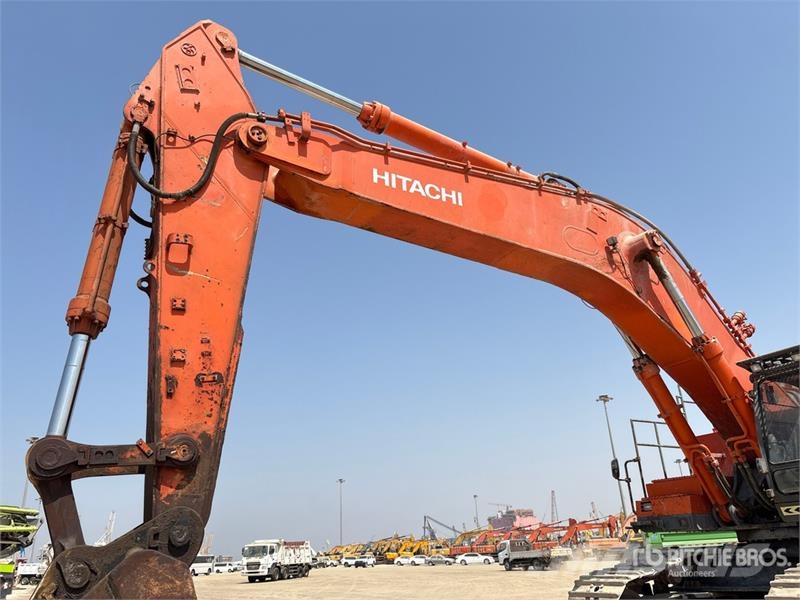 Hitachi ZX870LCH-3 Tracked Excavator Crawler excavators