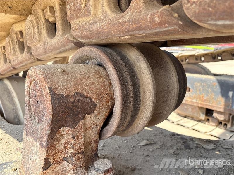 Hitachi ZX870LCH-3 Tracked Excavator Crawler excavators