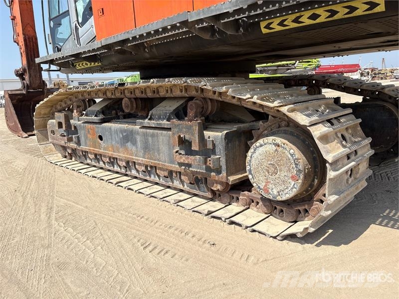 Hitachi ZX870LCH-3 Tracked Excavator Crawler excavators
