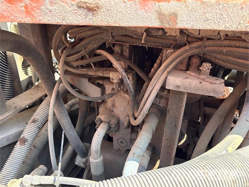 Hitachi ZX870LCH-3 Tracked Excavator Crawler excavators