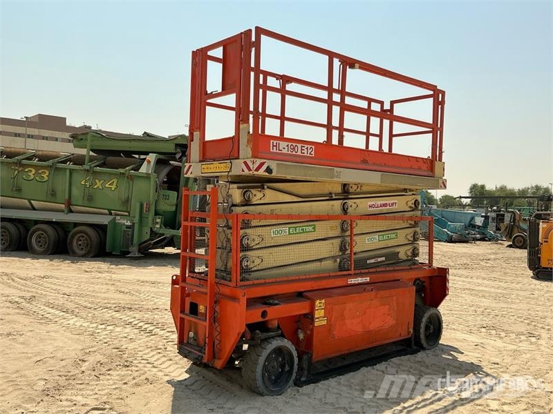 Holland Lift HL190 E12 Electric Scissor Lift Käärtõstukid
