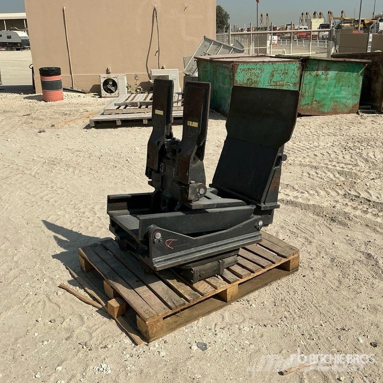 Hydraulic Paper Clamp - Fits Forklifts Outros acessórios e peças de reposição